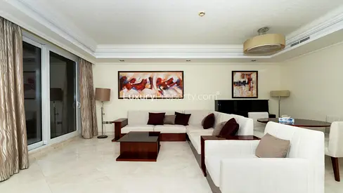 Vacant | Newly furnished | Private beach access