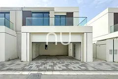 Available now | 4BR Townhouse | Community expert