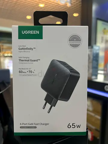 UGREEN 65w 4Port Gan Fast charger