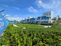 Luxurious 5BR | Single Row | Prime Amenities