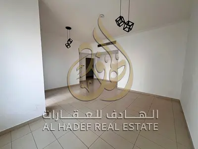 Luxury Apartment for Rent in Al Majaz 3 – Sharjah 🌊 Location: Al Majaz 3 – Direct Sea View A sophisticated apartment with a modern design and a prim