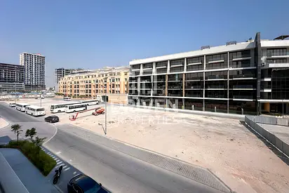 Elegant Layout | Furnished | Motivated Seller