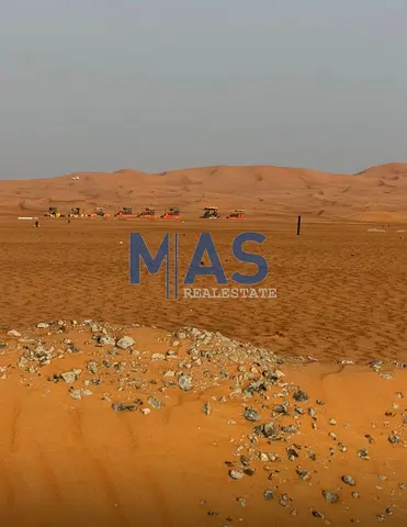 للبيع أرض صناعية زاوية – بوابة القاسمية 3 | الشارقة