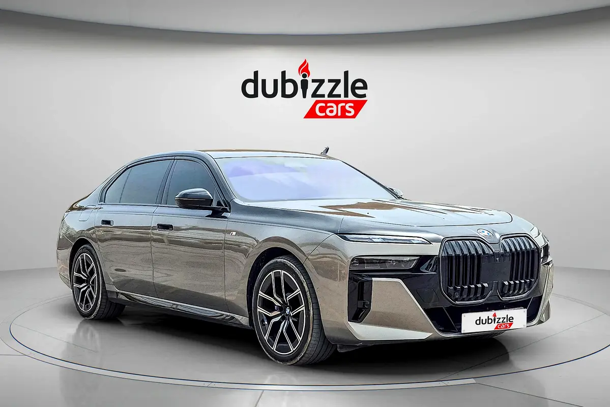 BMW 7-Series 2024 — photo 1 of 16
