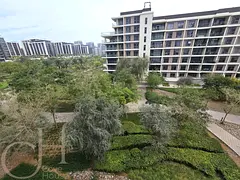 Brand new unit with park view- Ready to move in