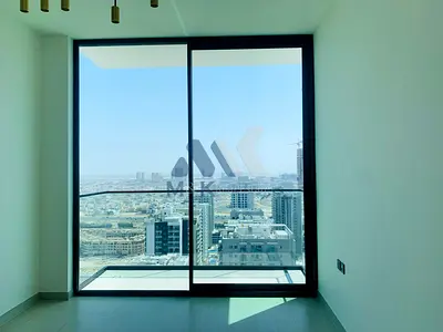 Prime Location / Brand New / Spacious Apartment