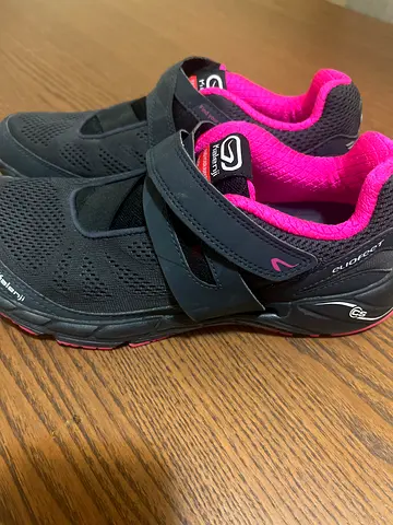 Kalenji Womens Black/Pink Walking Shoes, Size EU 38 - Lightly Used