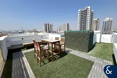 Large roof terrace | Address skyline views