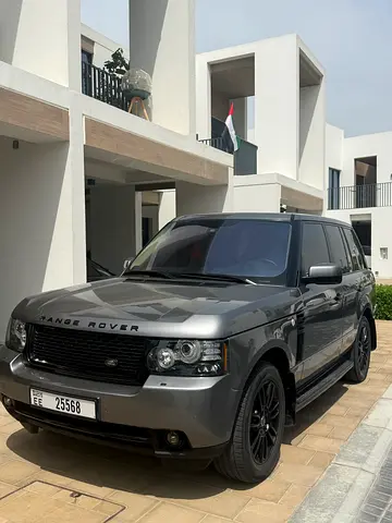 Land Rover Range Rover Vogue 2011 - GCC Specs