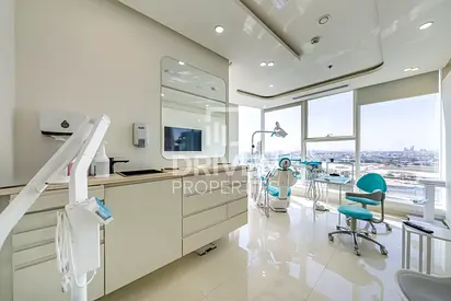 Vacant Office | Canal View | Modern Finish