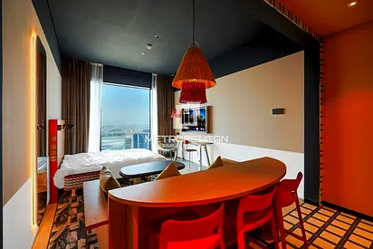 Fully Furnished | High Floor | Community View
