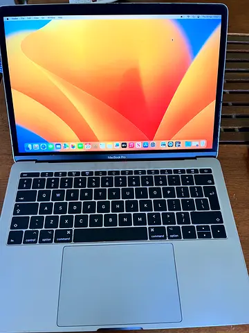 MacBook Pro 13” i5 Chip