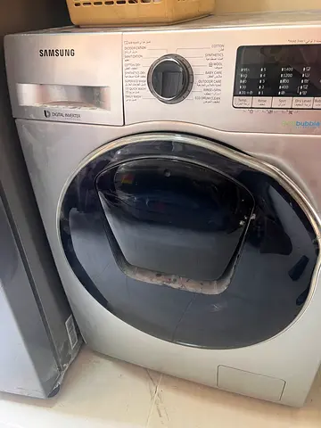 Samsung 7kg front load wahing machine with dryer