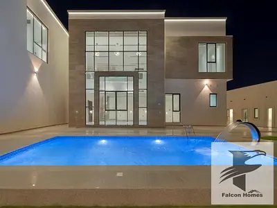 فيلا جديدة كلياً | 6 غرف نوم مع مسبح وحديقة كبيرة