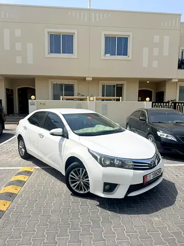 Lady Driven(clean) 2015 Toyota Corolla