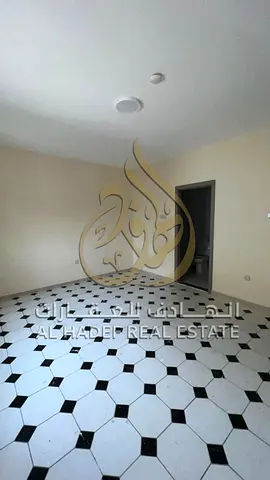 🏡 Sharing Apartment – ​​A fantastic opportunity for living or investment in Al Majaz 1! A two-bedroom apartment with a living room (explicit sharing