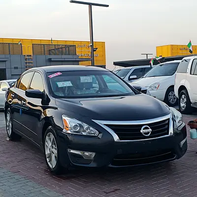 Nissan Altima SV 2014, American Specs - Well Maintained