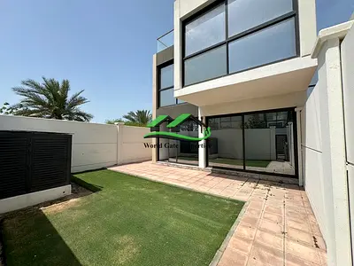 Hot Deal Spacious 5BR Villa Gated Community Vacant Now