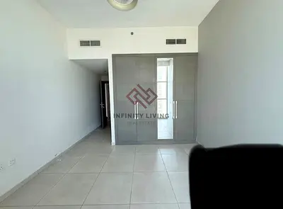 Elegant 1-BR Unit | Great Views | Covered Parking