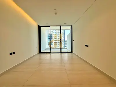 Brand New | 12 Cheques | Ready To Move