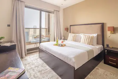 Spacious Furnished Studio | Stunning Canal View | Prime Downtown Location