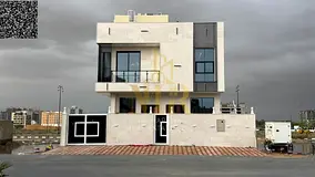 Turnkey villa with all fees included, on the main street, ready to move in, in the most prestigious