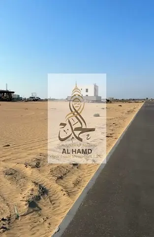 For sale directly from the owner in Umm Al-Thoob foreign OR Local new sanya in ummalqween 43594 sqft