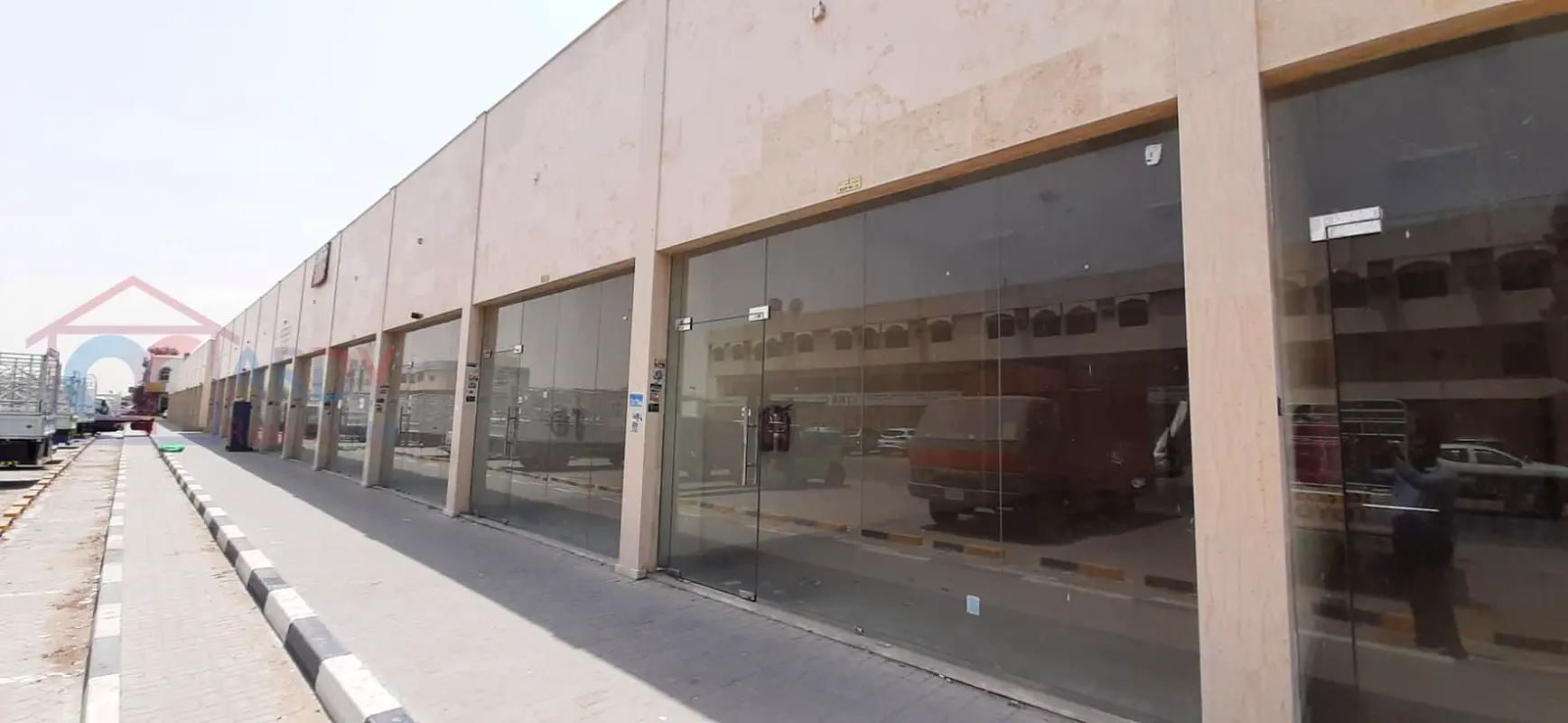gallery-image