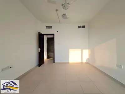 HOT OFFER WITH MASTEROOM VARY CHEAP PRICE NEAT AND CLEAN @1BHK 2 WASHROOM ONLY FAMLY BUILDING
