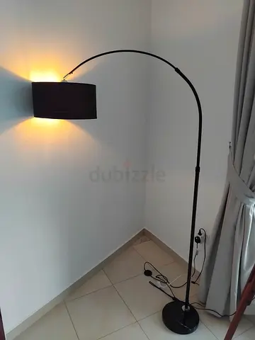 Black Arc Floor Lamp with Drum Shade – excellent Working Condition