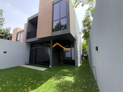 3BHK Townhouse available for rent in Sendian, Masaar