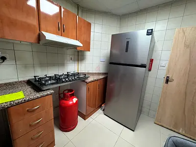 Executive bed space available in Al nahda 1 800 Dhs