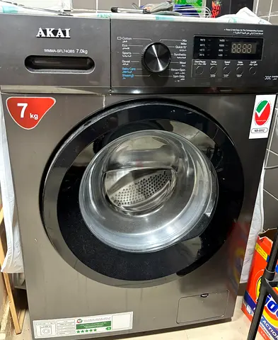 AKAI 7kg Front Load Washing Machine - Good Working Condition with warranty