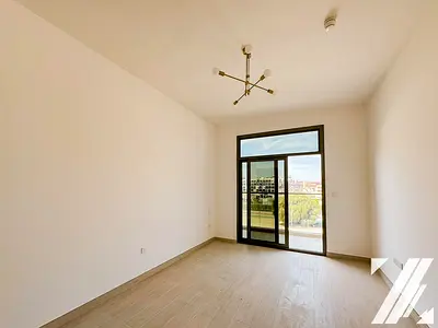 Modern | Large Balcony | Smart Security | Vacant