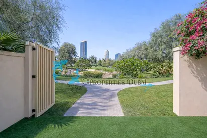 MODERN BATHROOMS AND KITCHEN | PARK FACING