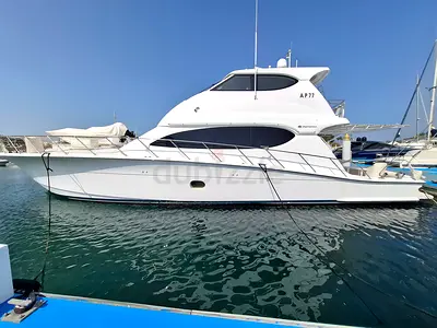 2007 Hatteras 68 Enclosed Flybridge