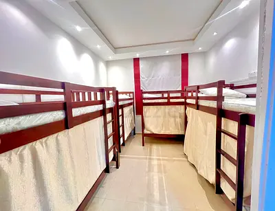 Executive Bed Space – 1 Min from Mashreq Metro Station