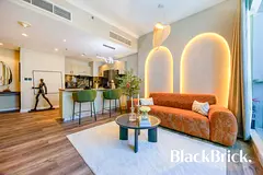 Upgraded stylish 1 bedroom apartment in Marina