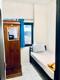 Big Partition room for Female (Single Occupant)