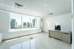 Vacant Now | Canal Views | Prime Location