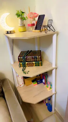 Corner 4-Tier Wooden Shelf Unit — Light Oak,