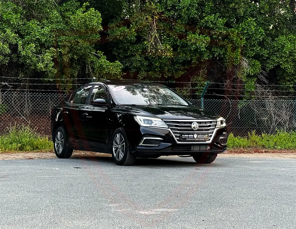 MG MG5 2024 — photo 1 of 19