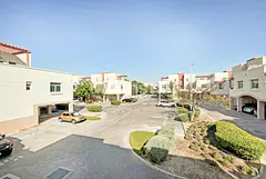 Elegant Unit | Spacious | Ready To Move