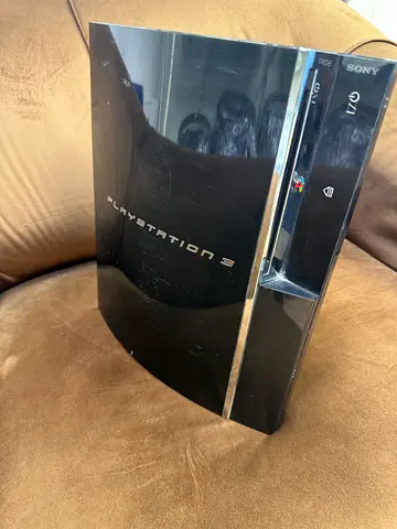Sony PlayStation 3 (Original Fat) console - good condition