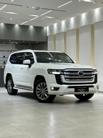 Toyota Land Cruiser GXR 4.0L V6 ,2025 Model, Gcc Specs, Under Dealer Warranty and Contract Service