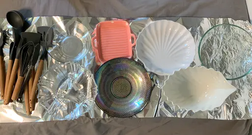 Kitchen Sale: 12pc + Utensil Set | طقم مطبخ ١٢ قطعة + أدوات طبخ