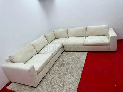 Excellent condition pottery barn corner sofa