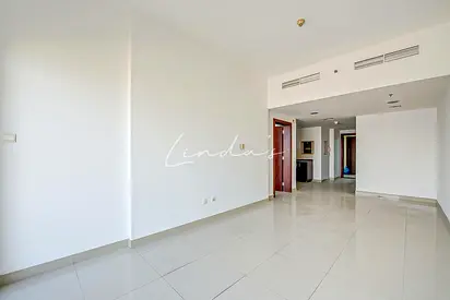 2 Bedrooms | Large Unit | Community View