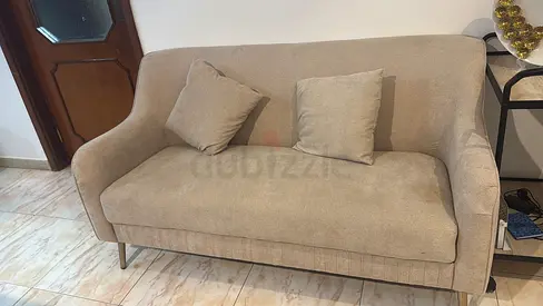 Beige 2-Seater Sofa in Good Condition