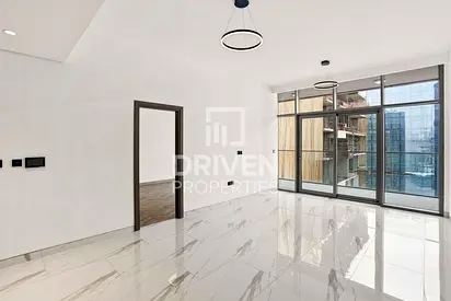 High Floor | Ready to Move in | 4 Cheque Available